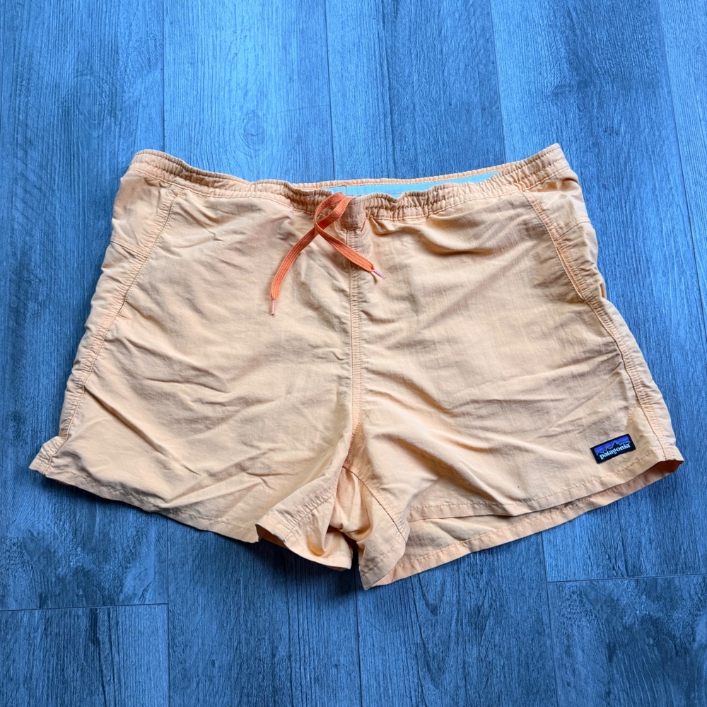Patagonia Womens L Peach Baggies Shorts Drawstring 4" Inseam Hiking Swim